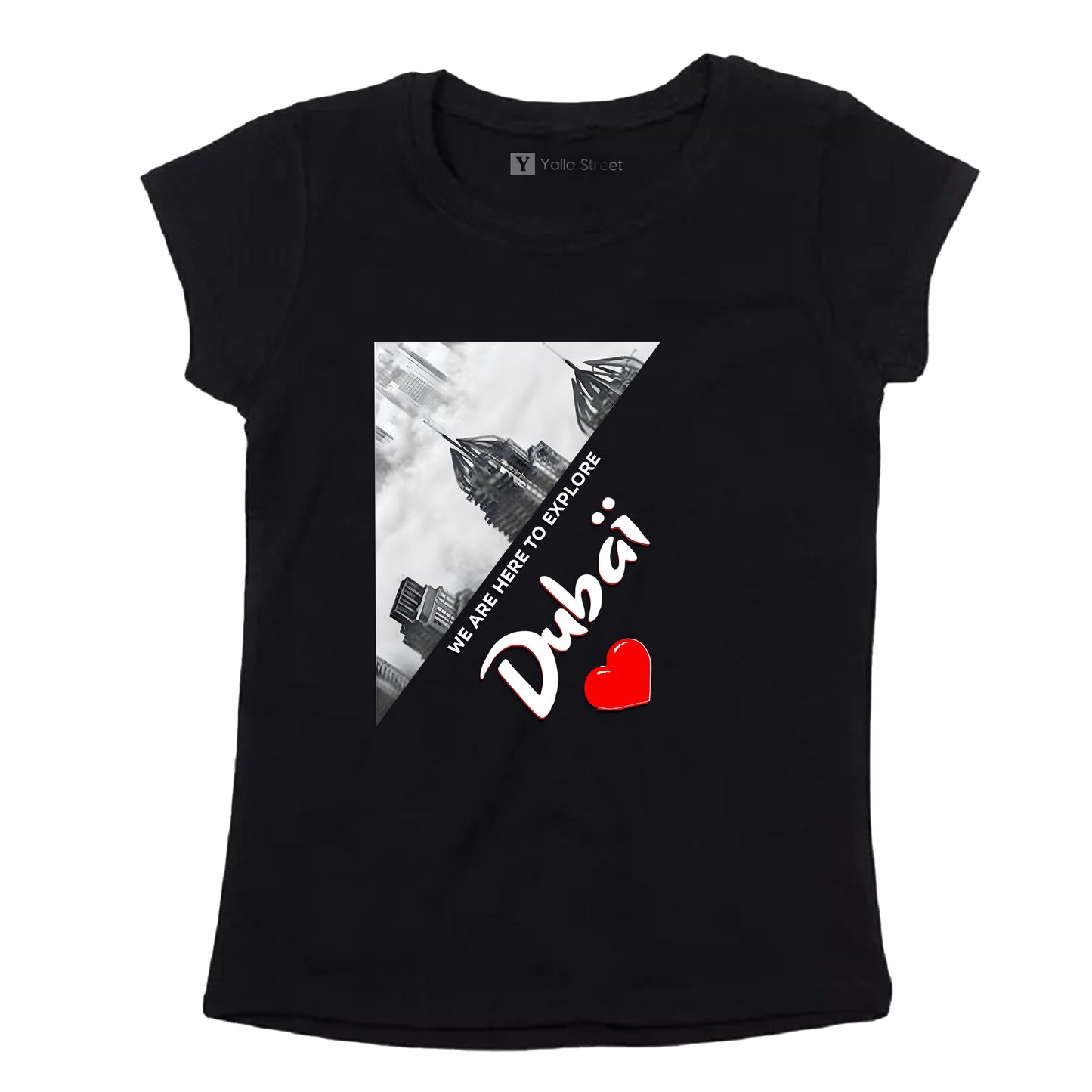 “Explore Dubai” Women’s Pink T-Shirt – Artistic Cityscape Design